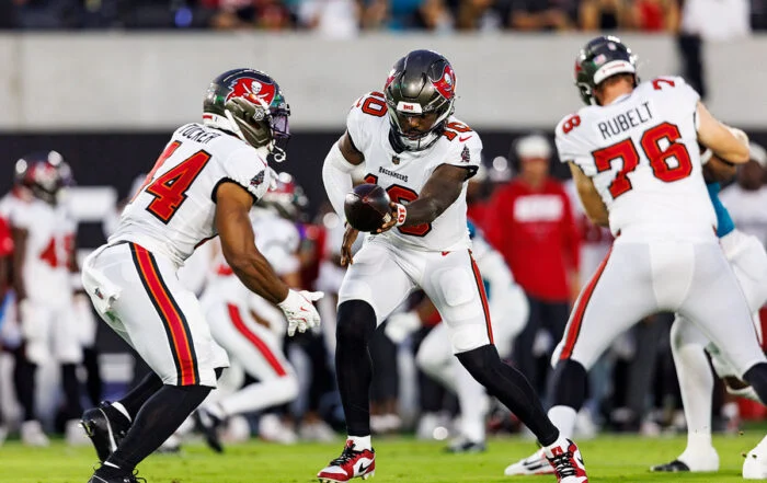 Bucs Rb Sean Tucker And Qb Jalon Daniels