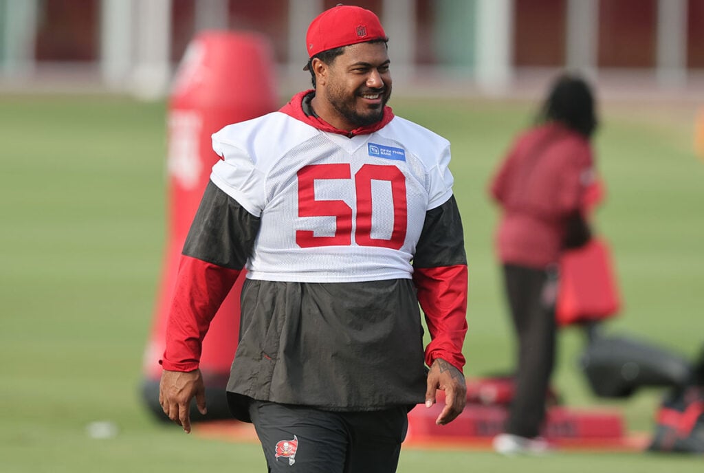 Josiah Trotter Mic'D Up, Shows Nasty Side In Bucs - Jets Practices 4 Bucs Dt Vita Vea