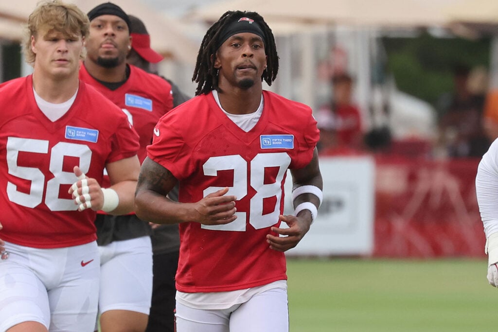 Jp'S Pewter Punch: Bucs Rookie Class Bring Edge And Energy 5 Bucs Cb Pepe Williams