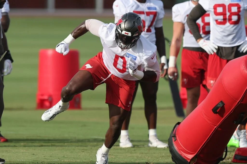 Bucs Camp Studs And Duds: 8-20 4 Bucs Olb Yaya Diaby