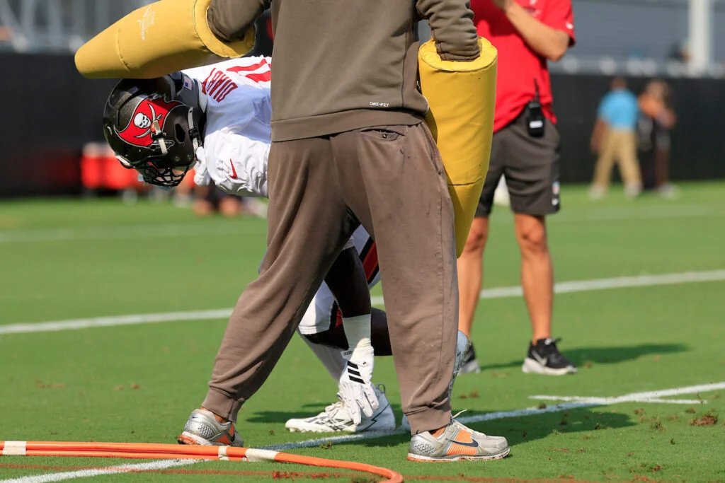 Bucs Defensive Studs And Duds: 8/25 3 Bucs Olb Yaya Diaby - Photo By: Imagn Via Reuters Connect