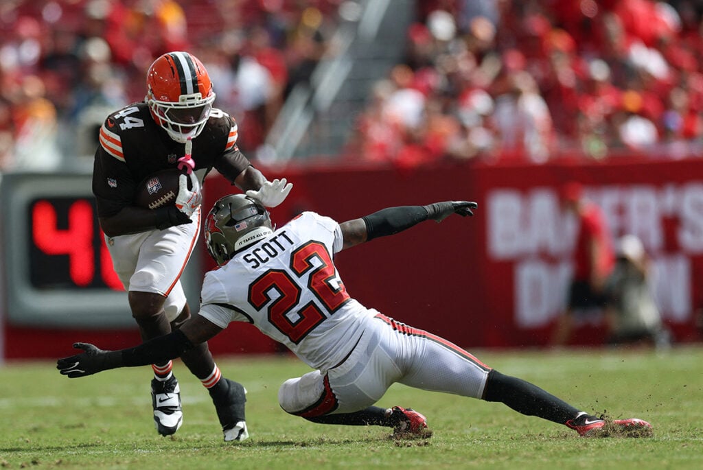 Keionte Scott Is Finding His Groove — And Ready To &Amp;Quot;Press On The Gas Pedal&Amp;Quot; 3 Bucs Cb Keionte Scott