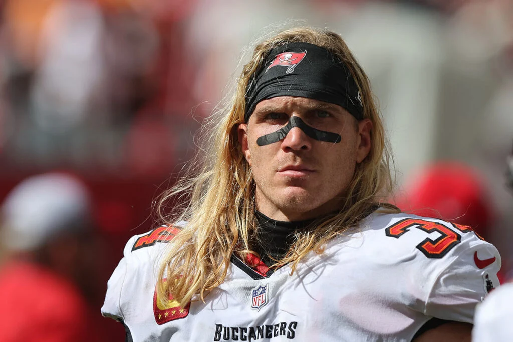 Top 10 Takeaways: Baker Mayfield, Bucs Implode Vs. Browns! Is The Sky Falling? 3 Bucs Ilb Alex Anzalone