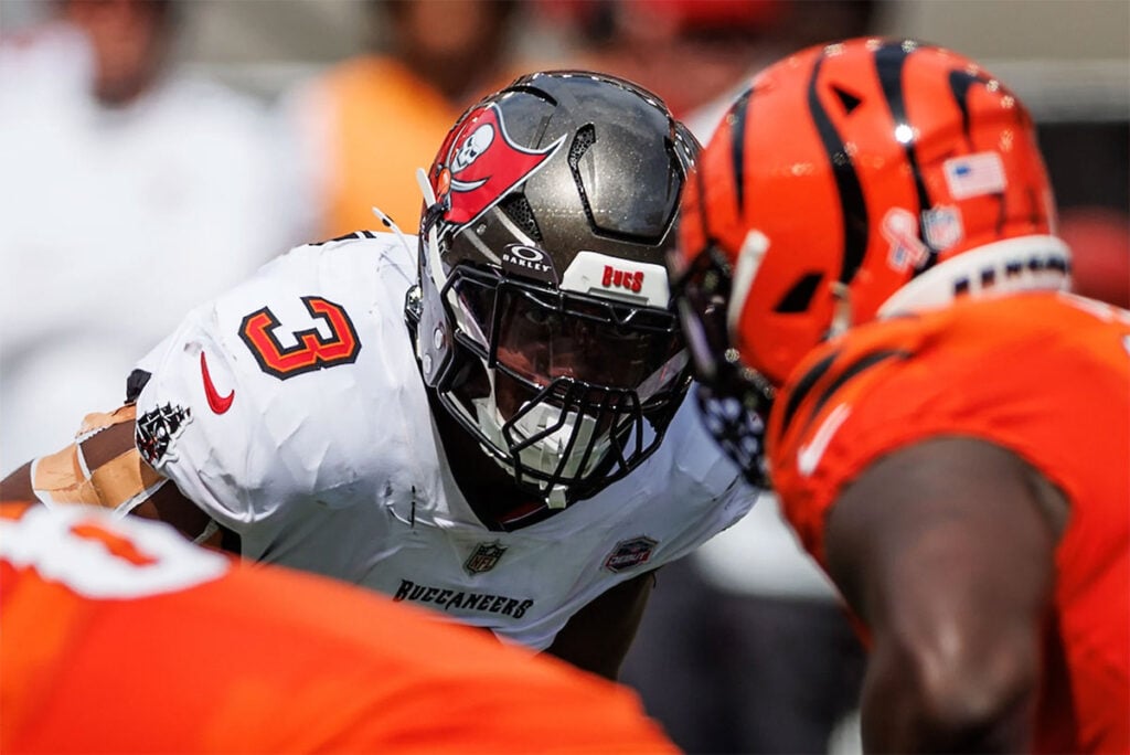Bucs Olb Rueben Bain Jr.