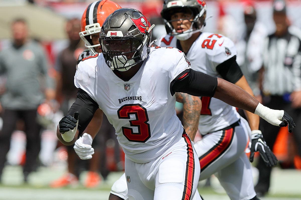 Bain-Rueben-Bucs-Browns-Move Bucs Olb Rueben Bain Jr.