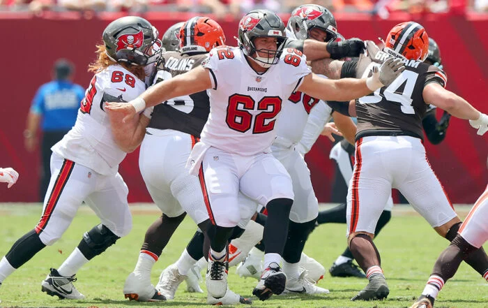 Bucs C Graham Barton