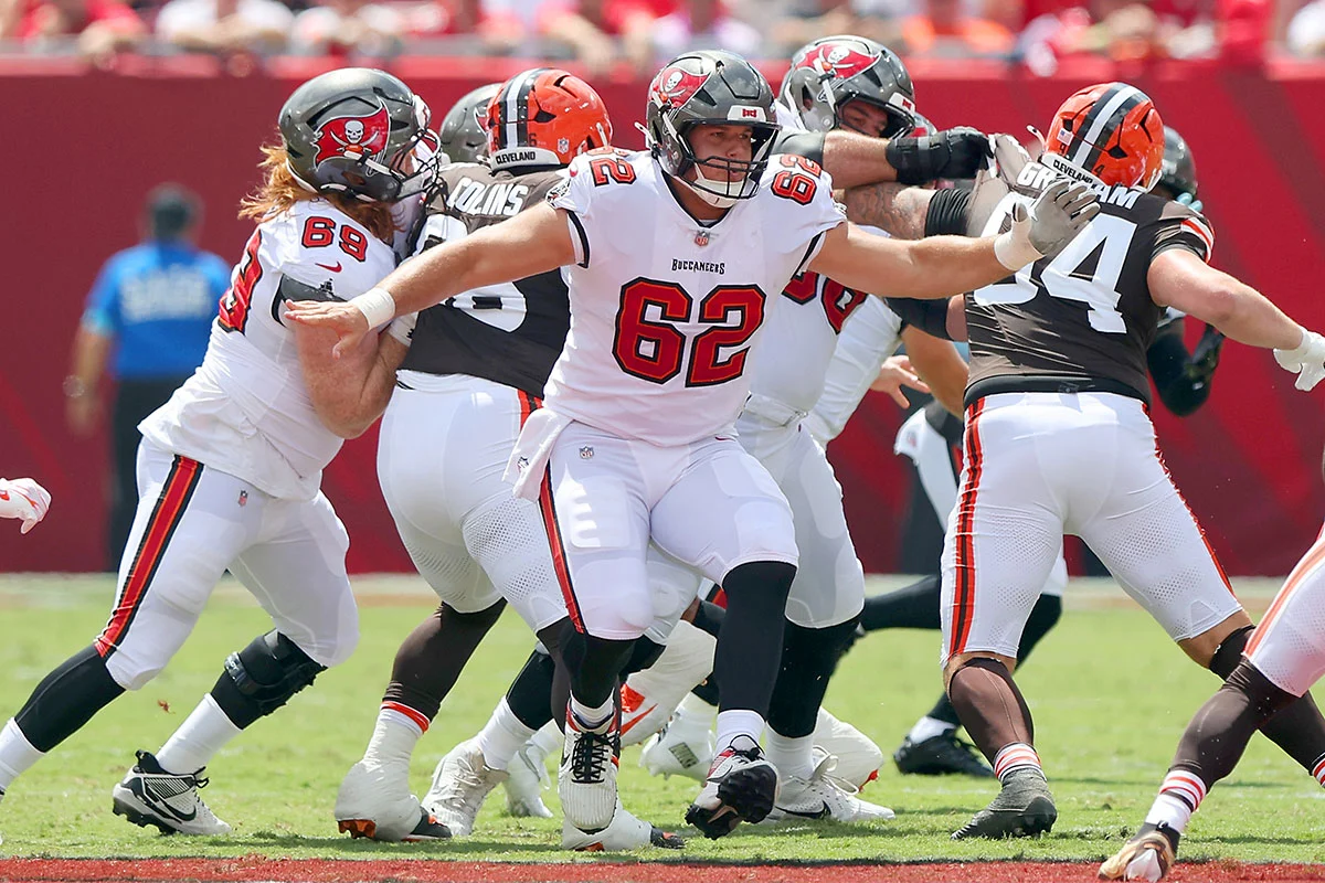 Bucs C Graham Barton