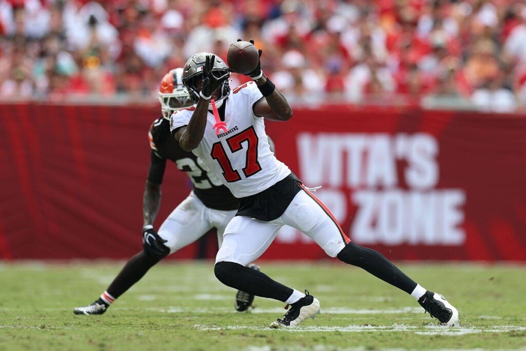 Top 10 Takeaways: Baker Mayfield, Bucs Implode Vs. Browns! Is The Sky Falling? 7 Bucs Wr Ted Hurst Iii