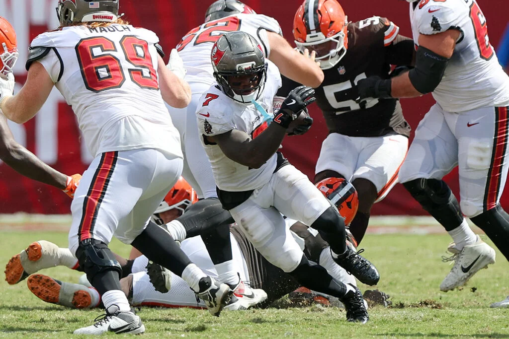 Sr'S Fab 5: Bucs Have Far More Questions Than Answers Right Now 6 Bucs Rb Bucky Irving