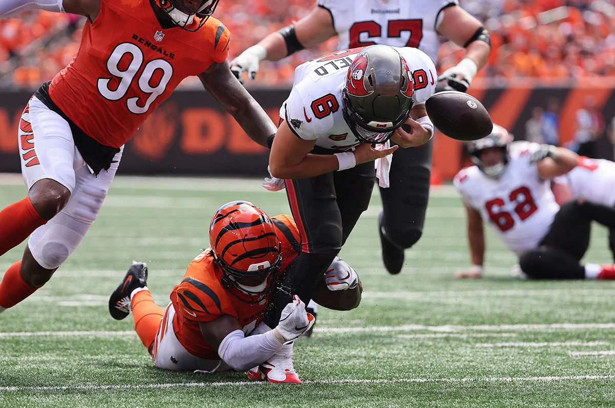 Mayfield-Baker-Bucs-Bengals-Fumble-Red-Zone Bucs Qb Baker Mayfield