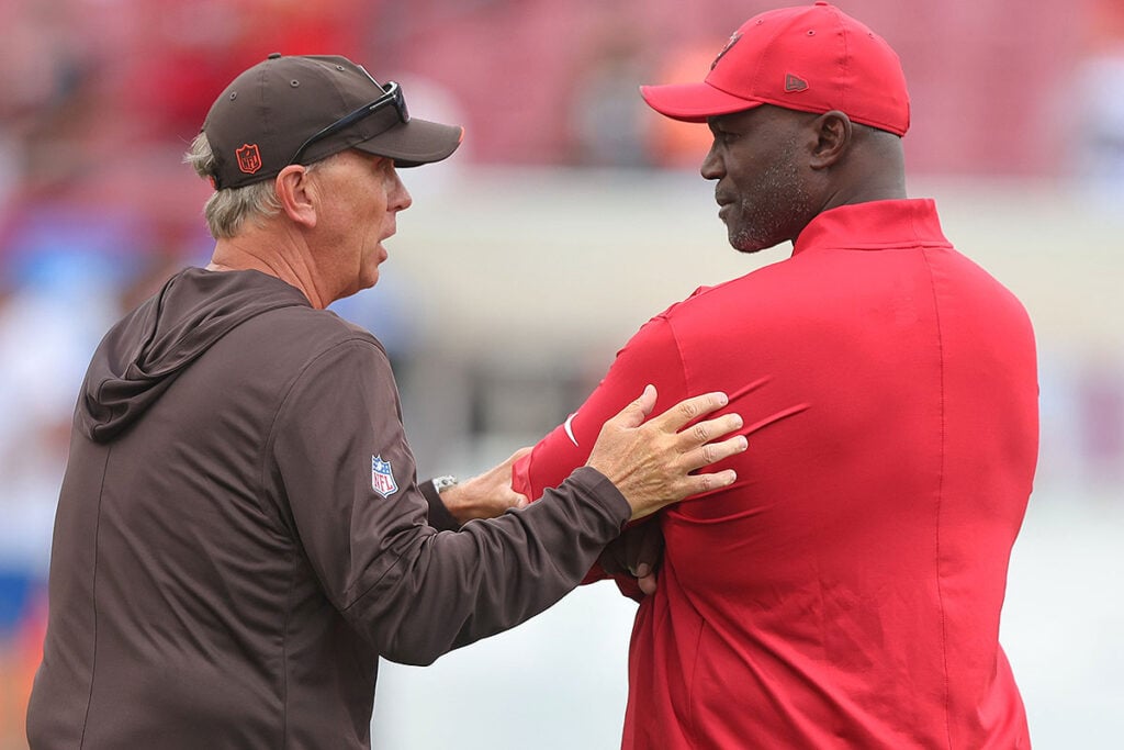 These 0-2 Bucs Look Broken 7 Browns Hc Todd Monken And Bucs Hc Todd Bowles