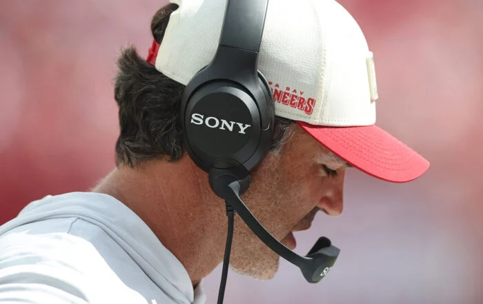 Bucs Oc Zac Robinson