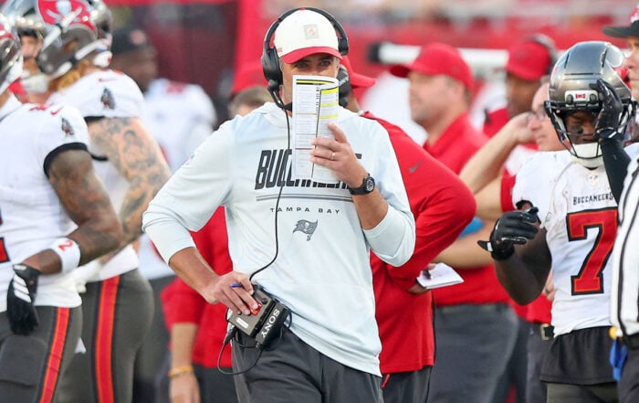 Bucs Oc Zac Robinson