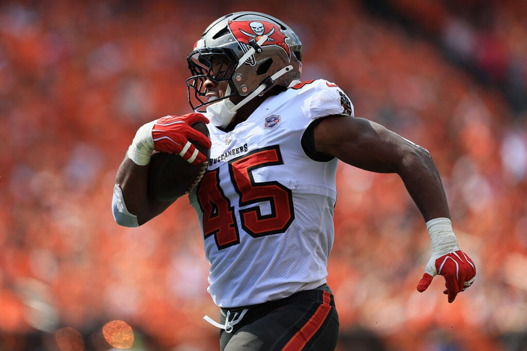 Bucs Record Watch 2026: Week 2 Vs. Browns 4 Bucs Ilb Josiah Trotter