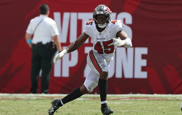 Bucs Ilb Josiah Trotter