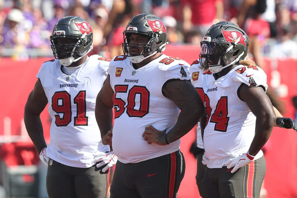 Top 10 Takeaways: Disaster! Bucs Fall To 0-3, Baker Mayfield Injured 4 Bucs Dts A'Shawn Robinson, Vita Vea And Calijah Kancey