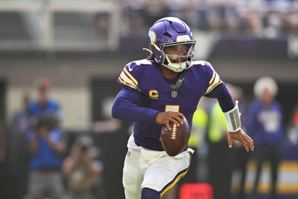 Bucs Vs. Vikings: What To Watch For In Week 3 4 Vikings Qb Kyler Murray