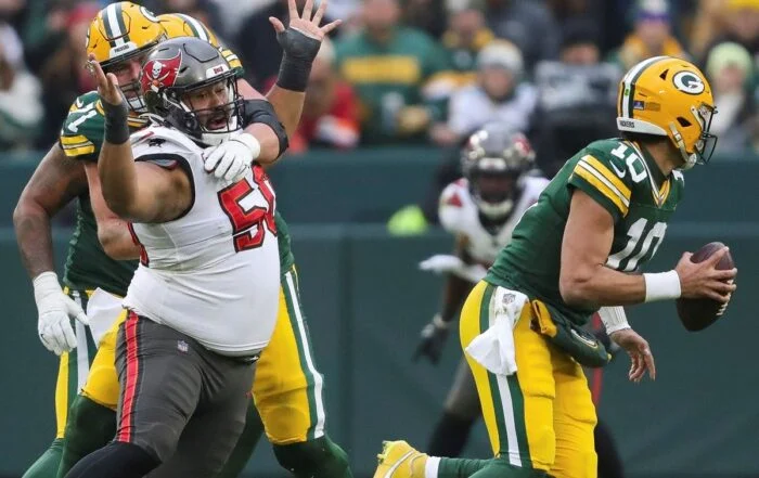 Bucs Nt Vita Vea And Packers Qb Jordan Love