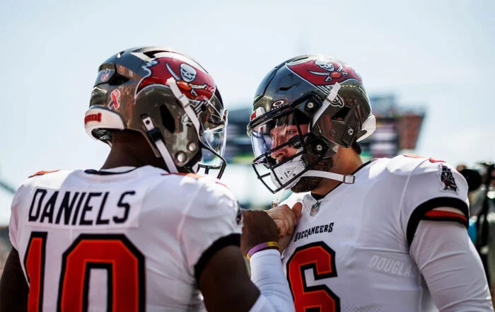 Bucs Qbs Jalon Daniels And Baker Mayfield