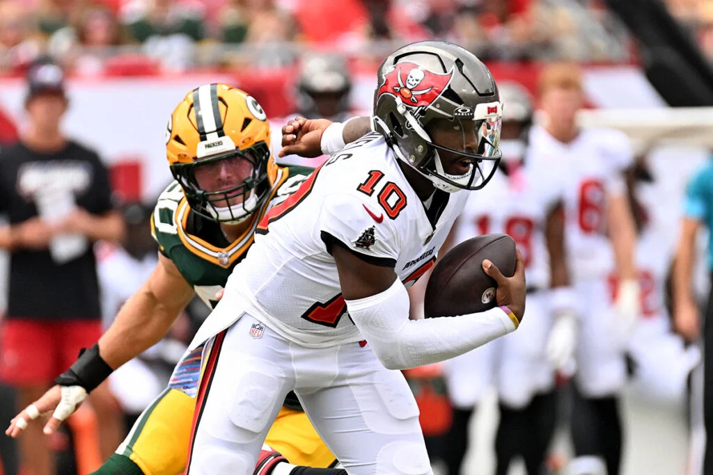 Top 10 Takeaways: Bucs Pack It In, Time For Todd Bowles To Pack His Bags? 4 Bucs Qb Jalon Daniels