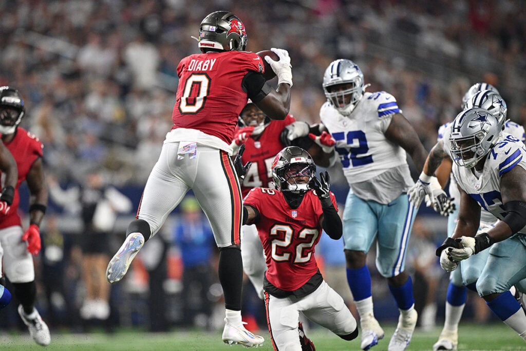 Pewter Report Podcast: Bucky Irving Powers Bucs To First Win! 4 Bucs Olb Yaya Diaby