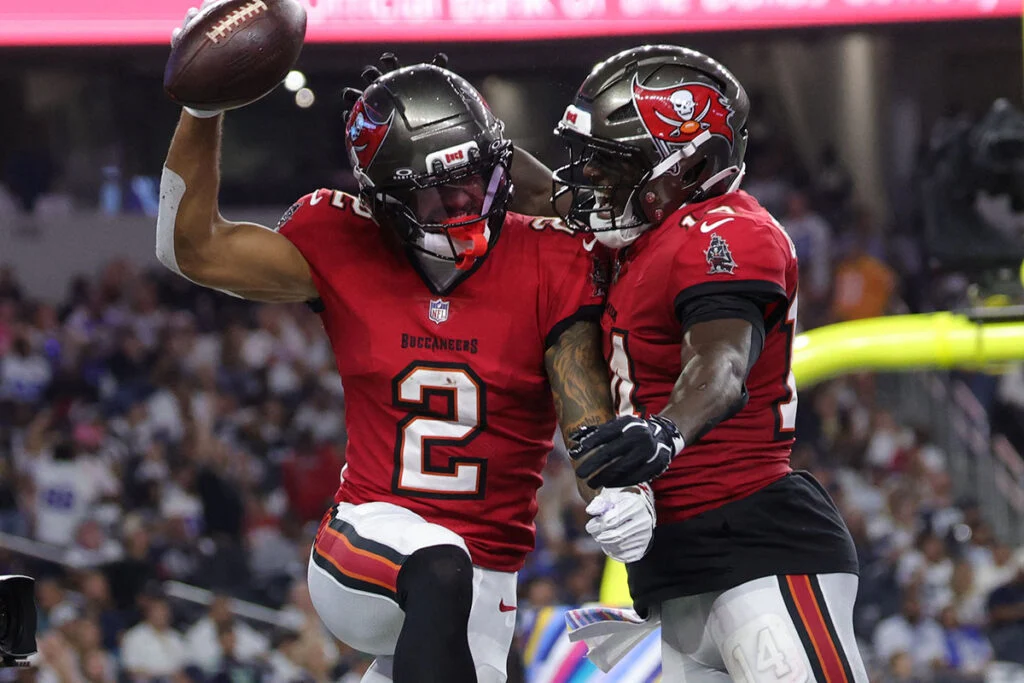 Bucs Run All Over Cowboys, Hold On Late In 24-16 Primetime Win 5 Bucs Wrs Emeka Egbuka And Chris Godwin Jr.