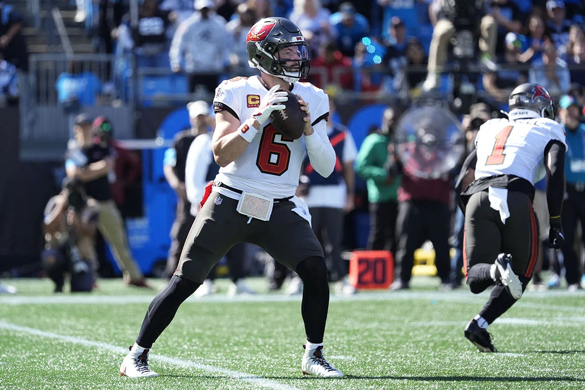 Mayfield-Baker-Bucs-Panthers-Pocket-Scan-2 Bucs Qb Baker Mayfield