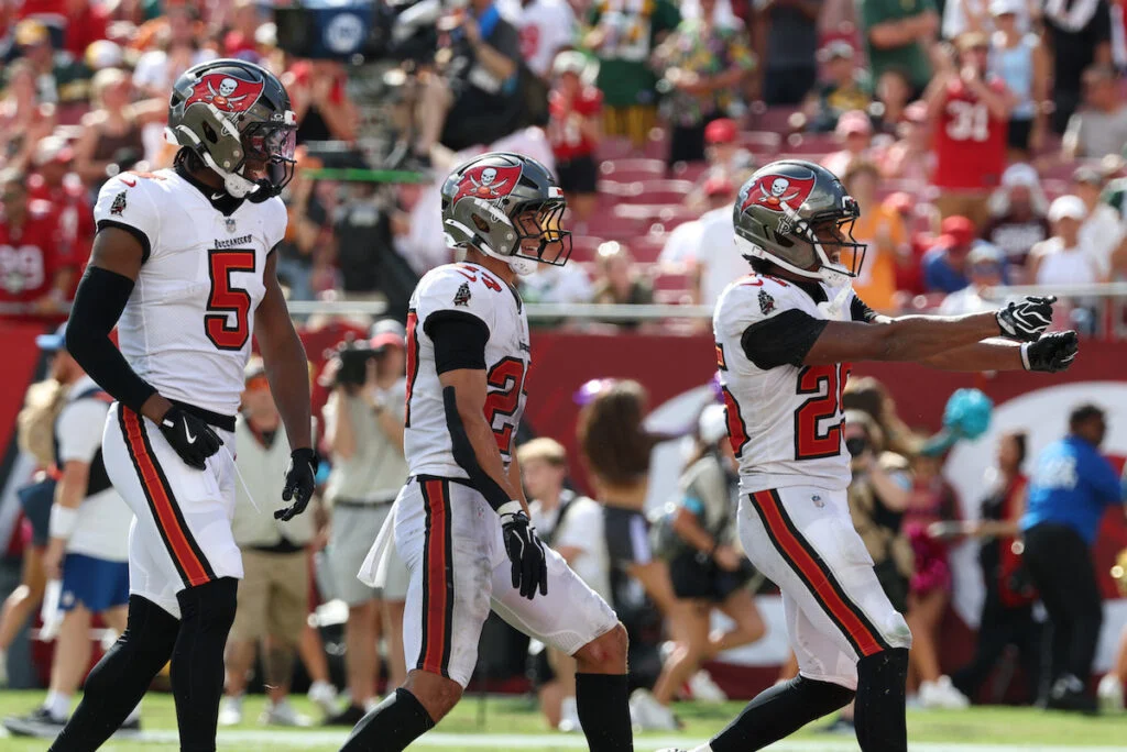 Bucs Cbs Jacob Parrish, Zyon Mccollum And S Ifeatu Melifonwu - Photo By: Imagn Images Via Reuters Connect 