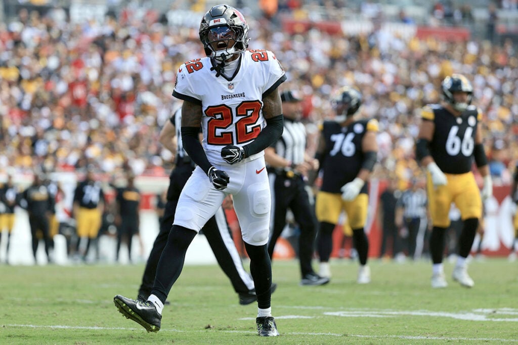 Bucs Rookies Deliver A Day Of Firsts Despite Week 6 Loss 2 Bucs Cb Keionte Scott