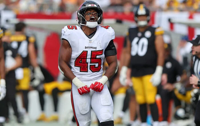 Bucs Ilb Josiah Trotter