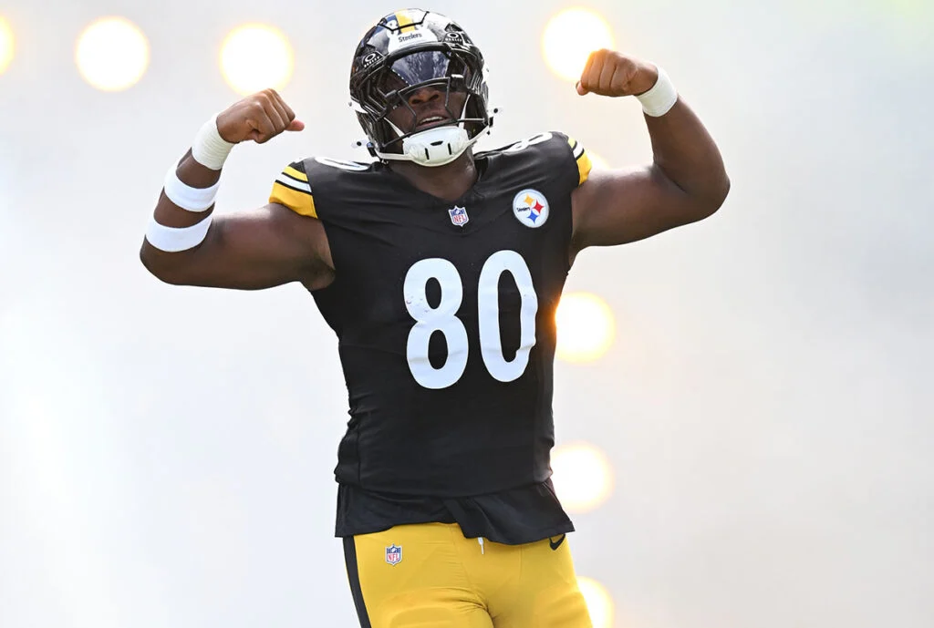 Bucs Vs. Steelers: Sr'S Pick-6 Preview 7 Steelers Te Darnell Washington