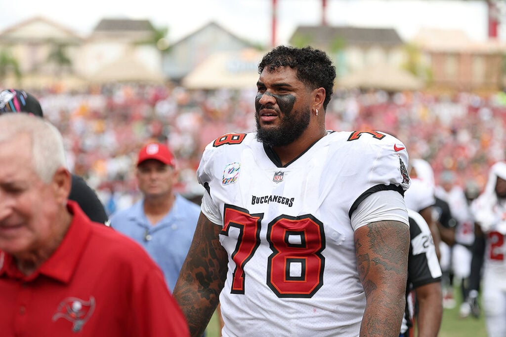 Pewter Report Podcast: Bucs Still Winless! 3 Bucs Lt Tristan Wirfs