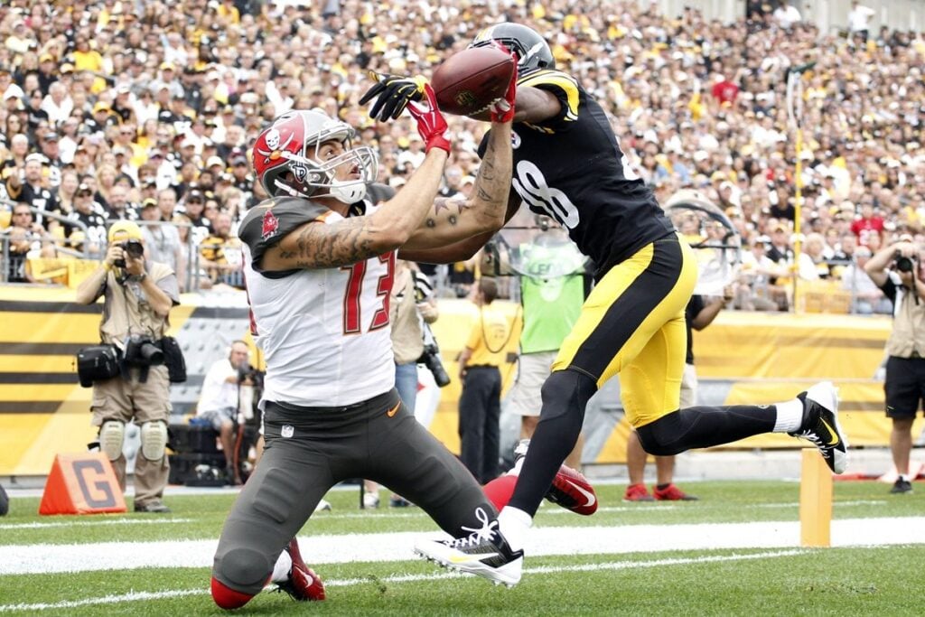 The Bucs Have A Steelers Problem 4 Legendary Bucs Wr Mike Evans